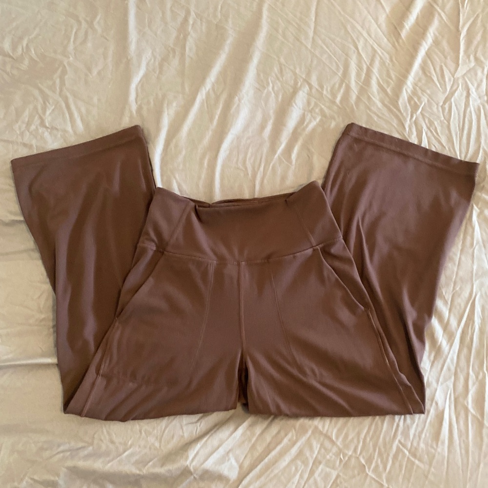Lululemon Wide Leg Crop Leggings